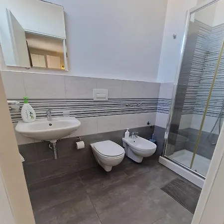 Imama' בית הארחה פקינו